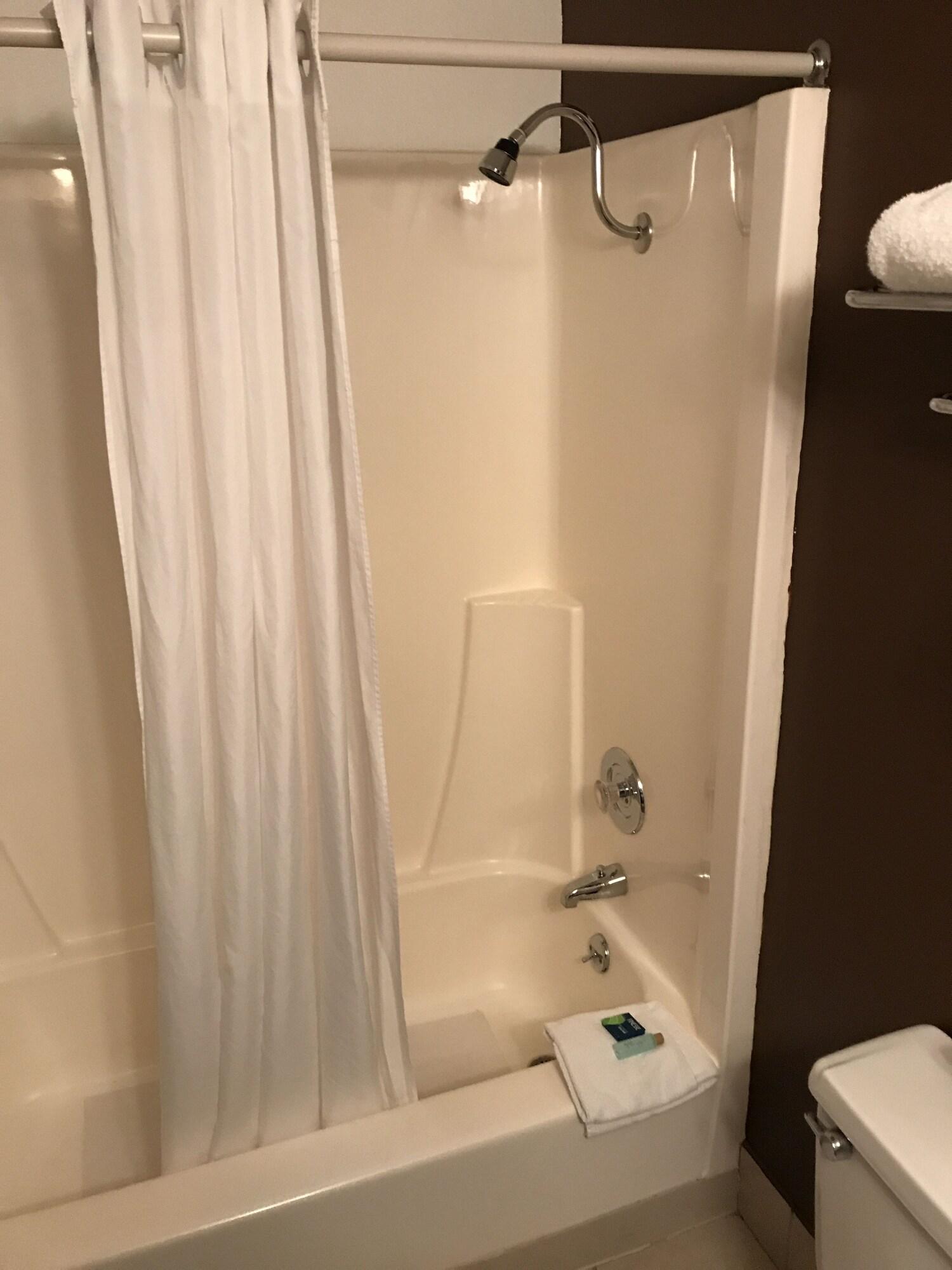 Fairbridge Inn & Suites - Lewiston Bagian luar foto