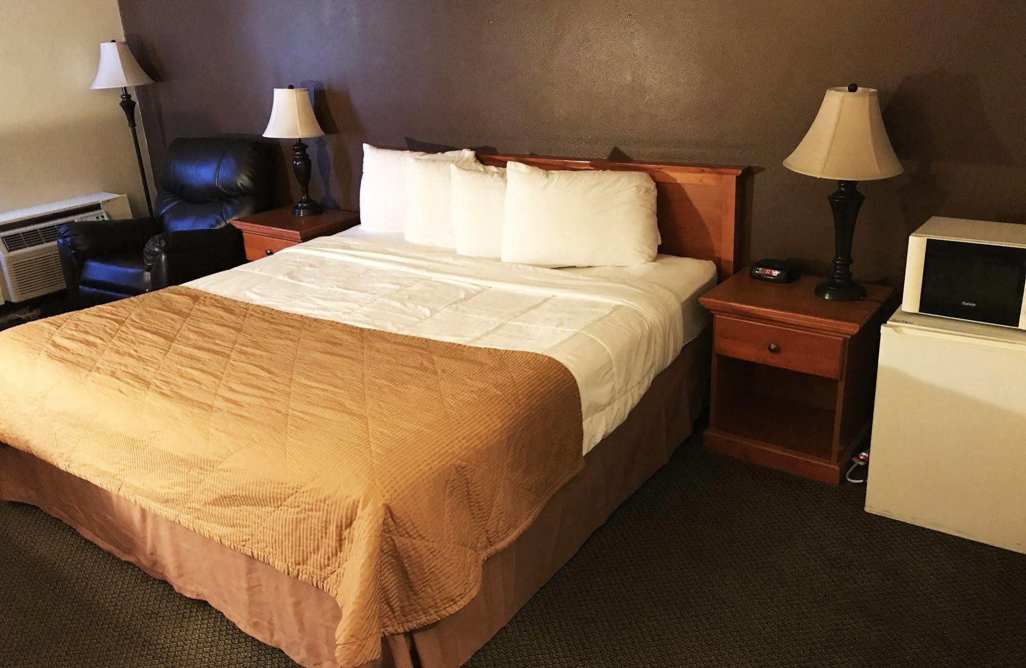 Fairbridge Inn & Suites - Lewiston Bagian luar foto